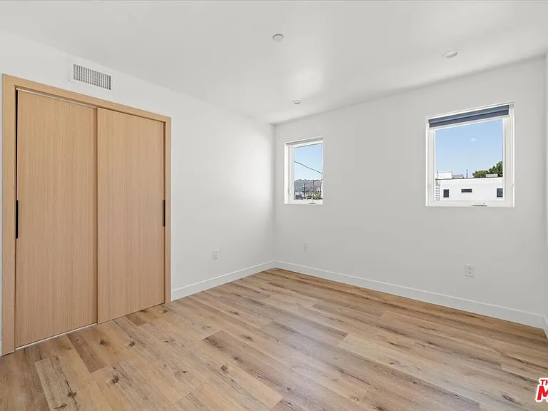 839 N McCadden Pl #B — Photo 22