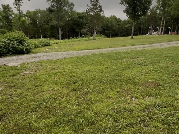 3rd image of 8434 Covington Rd