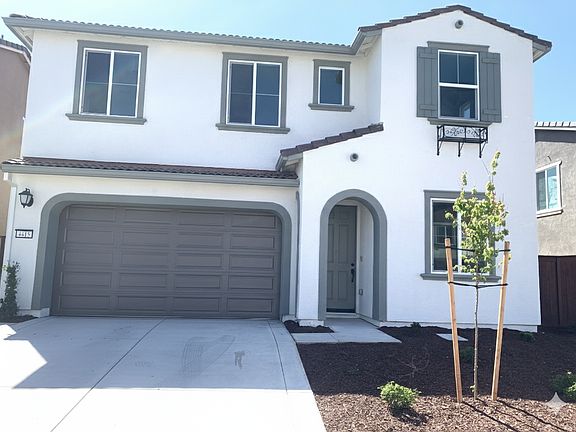 3rd image of 4415 French Dr