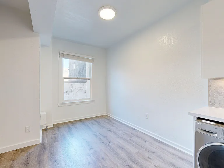 727 Ellis St #205 — Photo 3