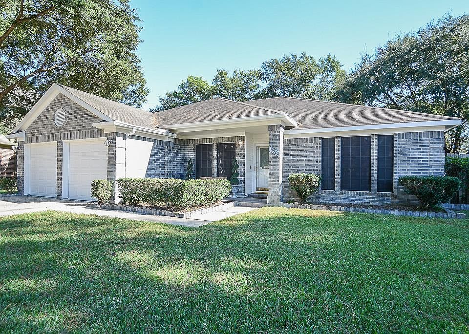 1st image of 15522 Hatfield Hollow Dr