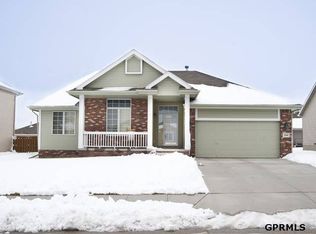 2106 N 169th St, Omaha, NE 68116