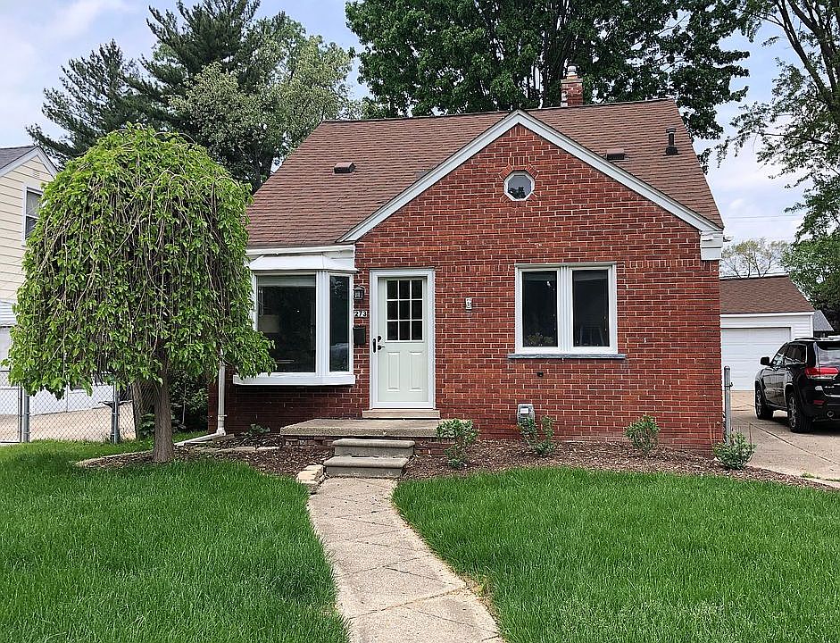 1st image of 273 Gladwin Ave