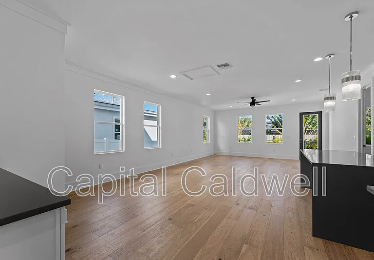 2355 Bahia Vis — Photo 11