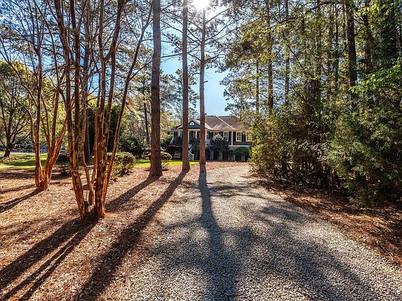2nd image of 1759 Clark Hills Cir