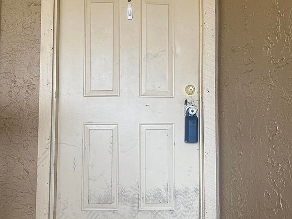 2nd image of 207 Bristol Ln