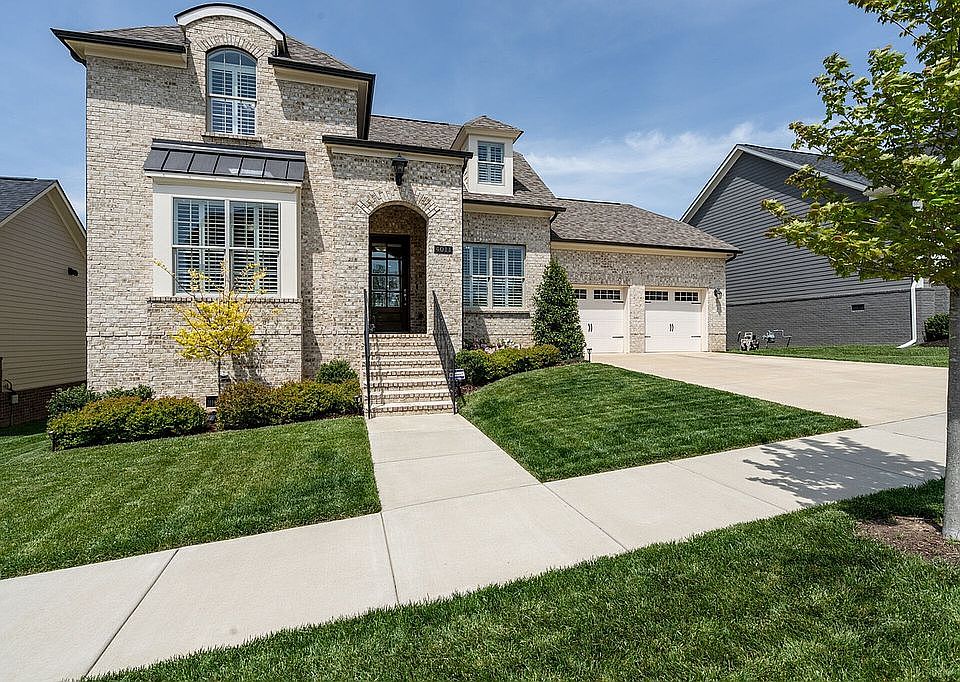 1st image of 4011 Farmhouse Dr