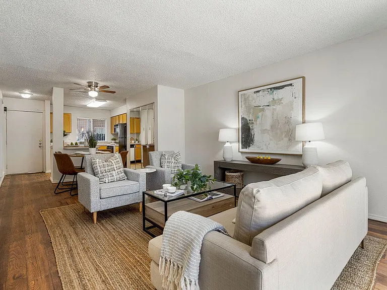 Deerfield Estates - First Months Rent FREE *Select Units Only* — Photo 46