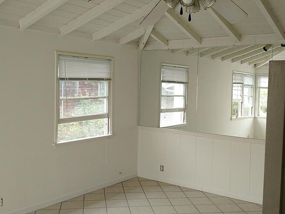 5th image of 292 Cypress Dr