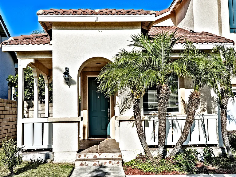 7637 Tuscany Pl — Photo 2