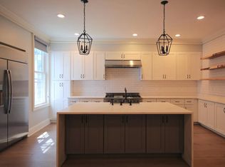 81 Lloyd Ave #A, Providence, RI 02906