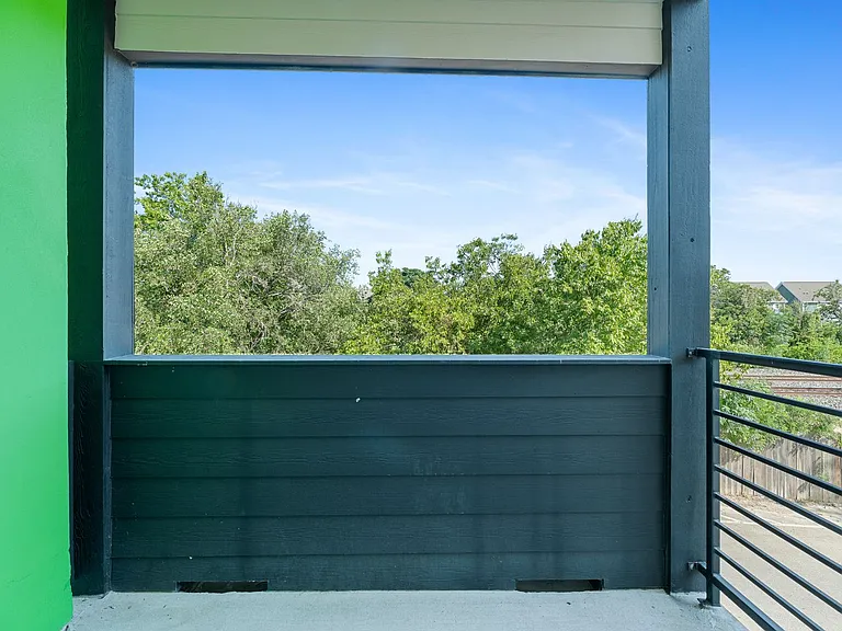 Green Spring Apartments — Photo 42