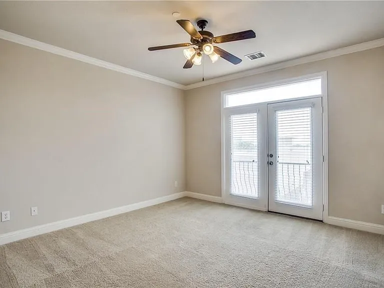 5717 Lois Ln — Photo 40