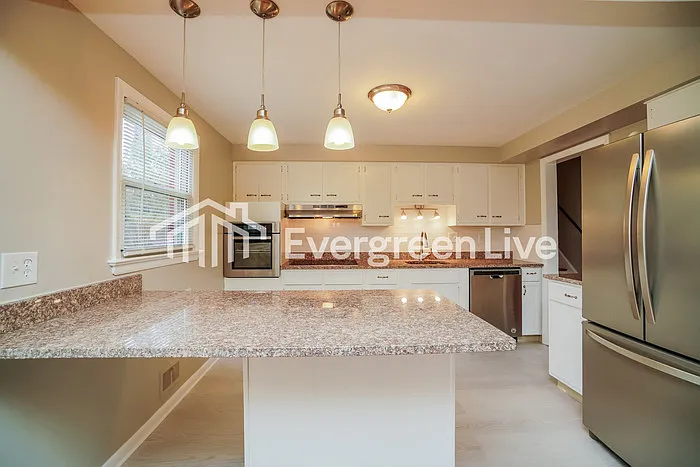 614 Fort Couch Rd — Photo 6