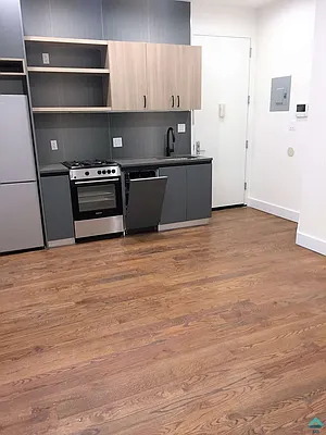 Rented by EXR | media 2