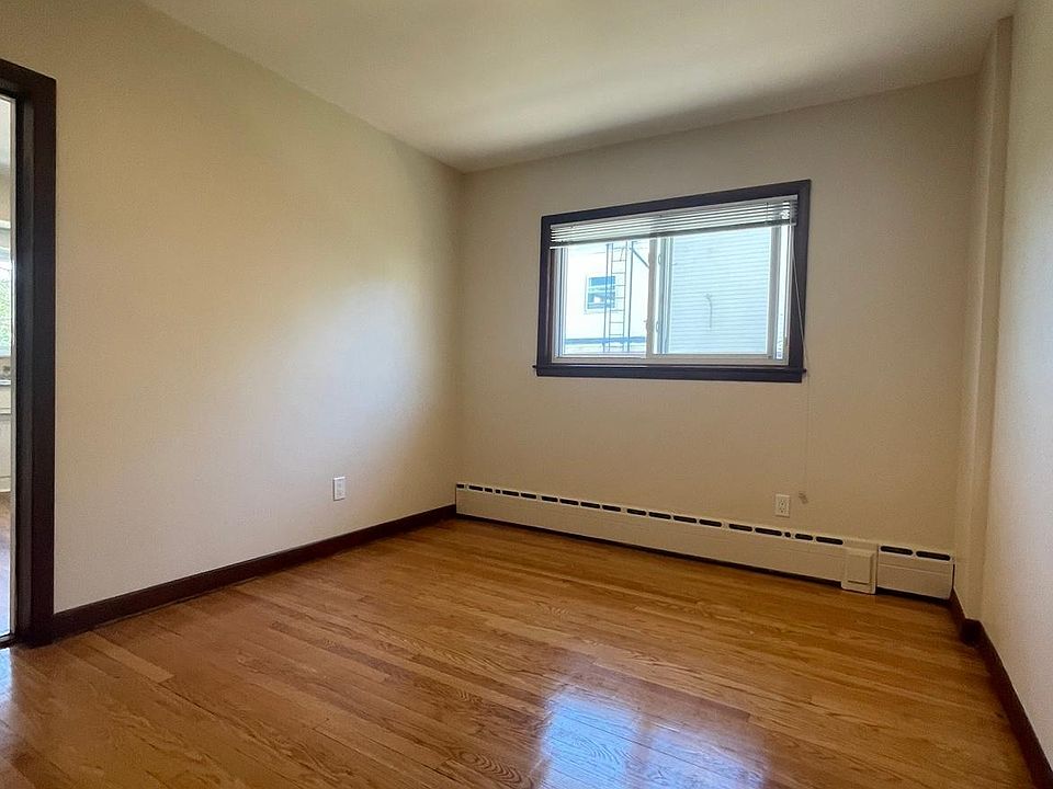 Dining room/office