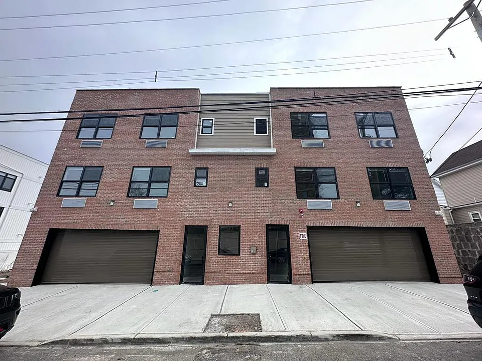 236 Harrison St #3