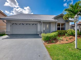 21231 Sawmill Ct, Boca Raton, FL 33498