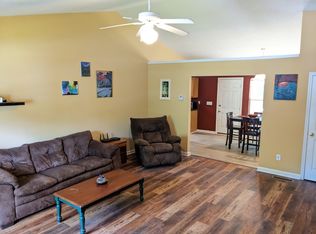 228 Chesterton Dr, Athens, GA 30607