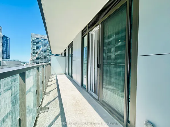 8 Widmer St, Toronto, ON