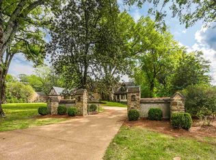 3945 Grandview Ave, Memphis, TN 38111