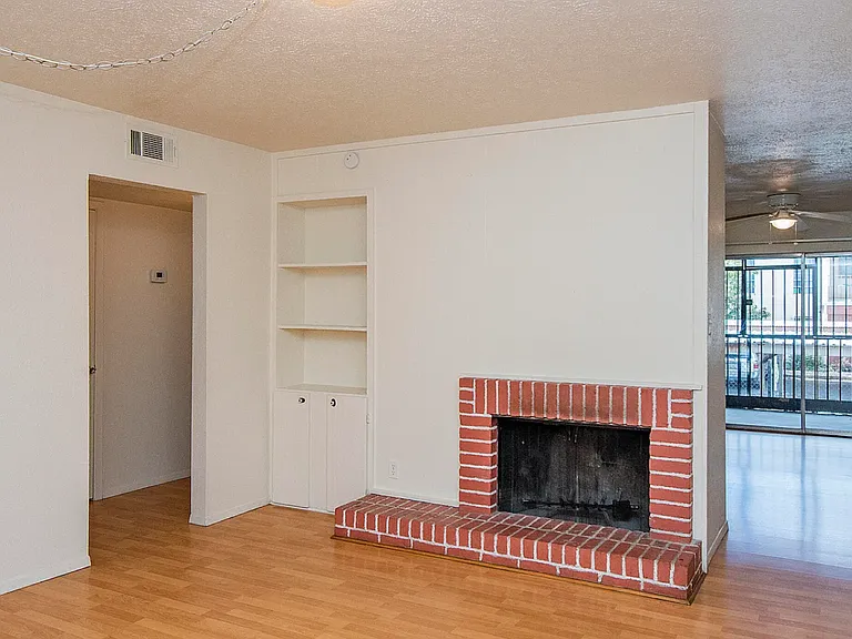1620 N Wilmot Rd #S432 — Photo 3