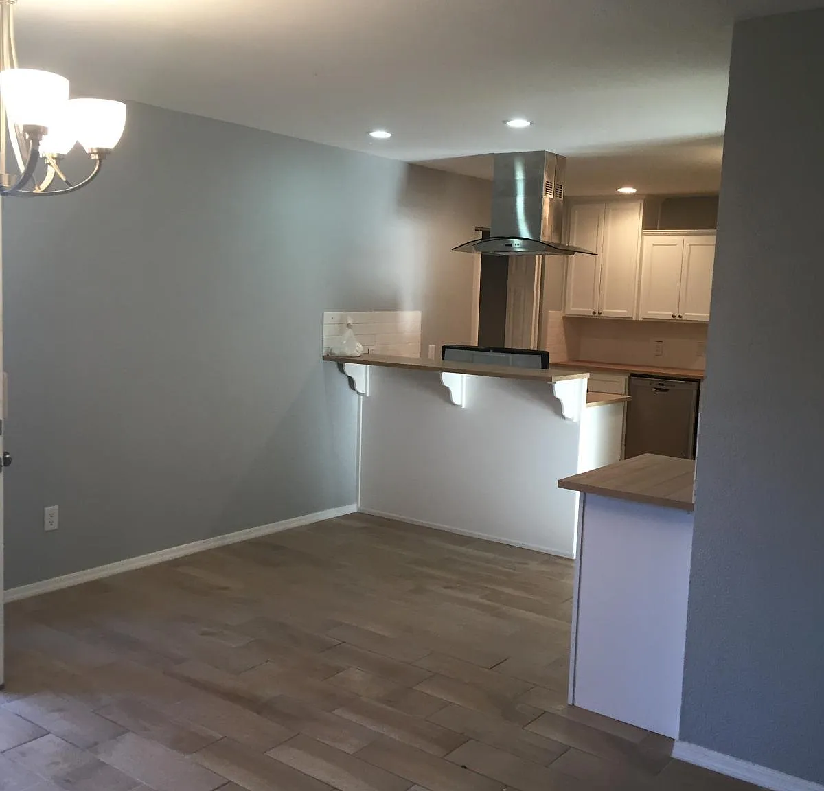 2490 W Yowell Court — Photo 1