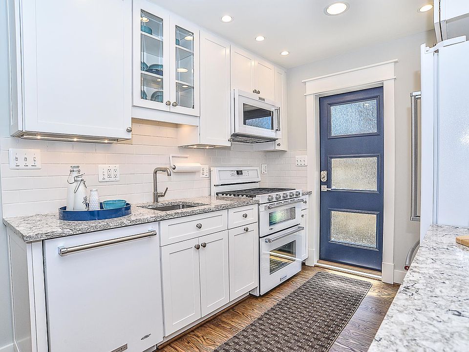 Private second entrance through side door  