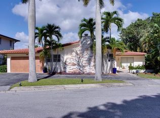 550 NE 16th St, Boca Raton, FL 33432