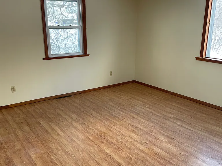 6644 Taylor Rd — Photo 5