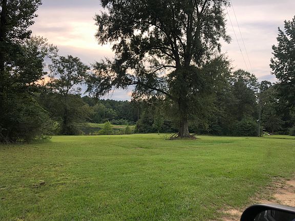 4th image of 26 Sunshine Ln