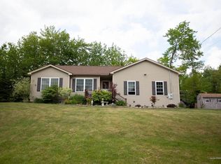 6 Northridge Dr, Hermon, ME 04401