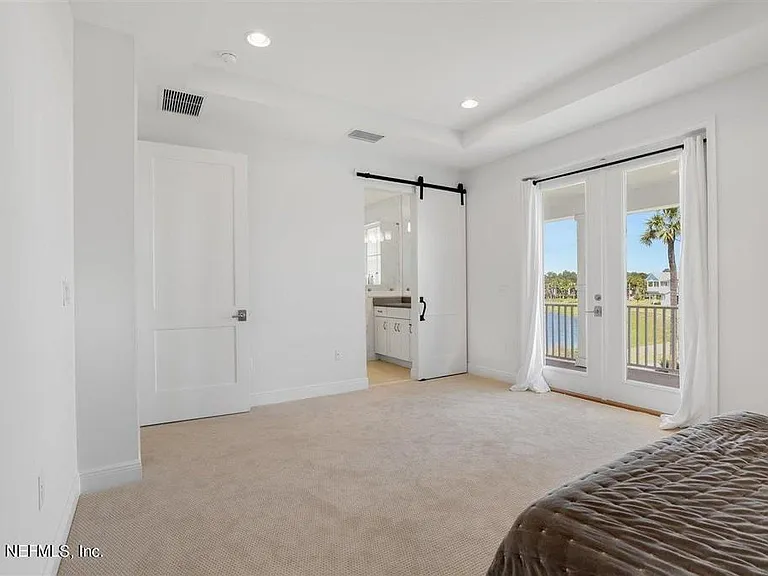 691 Rum Runner Way — Photo 7