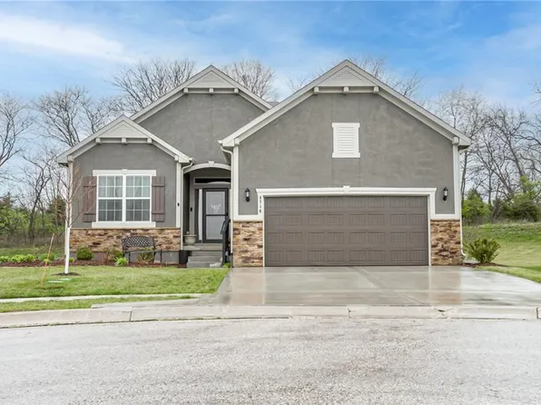 8716 N Allenton Ave, Kansas City, MO 64154