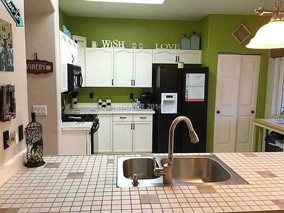 3rd image of 7613 Adornment Ct