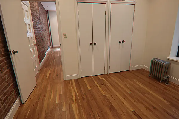 Rented by PMG Real Estate  | media 20