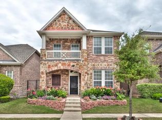 225 Knapford Sta, Euless, TX 76040