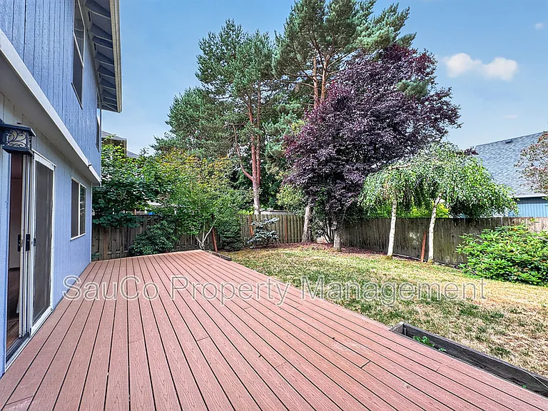 969 SW 177th Ter — Photo 21