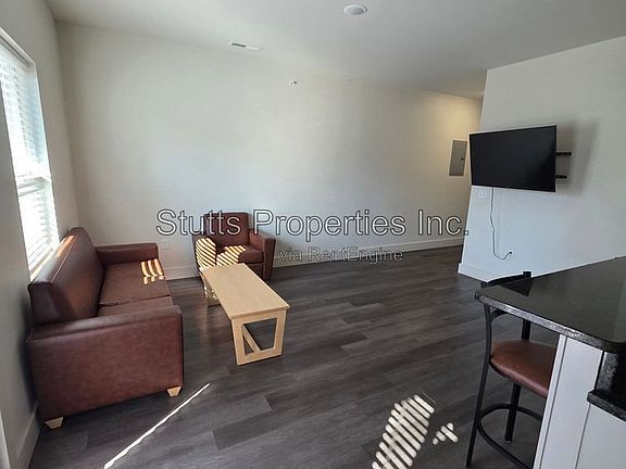 3rd image of 310 Cypress Mill Rd #332