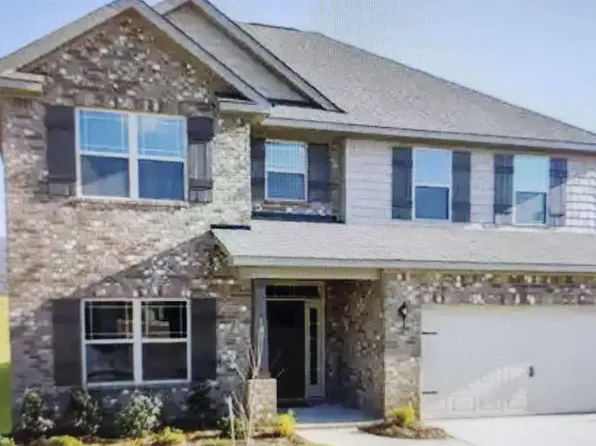 100 Huffman St, Hazel Green, AL 35750