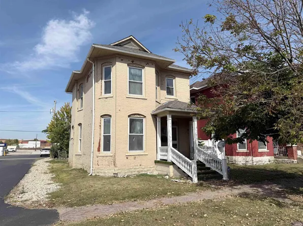 20 Ewing St, Peru, IN 46970