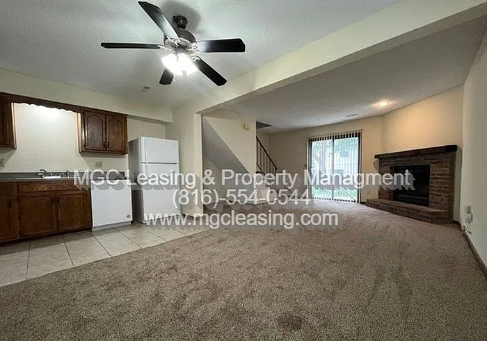 3557 NE Independence Cir — Photo 7
