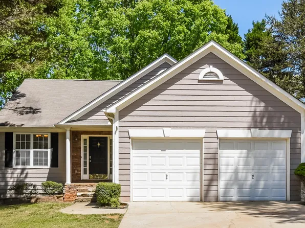 208 Pebble Creek Ct, Woodstock, GA 30189