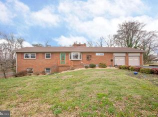 1411 Devils Reach Rd, Woodbridge, VA 22192