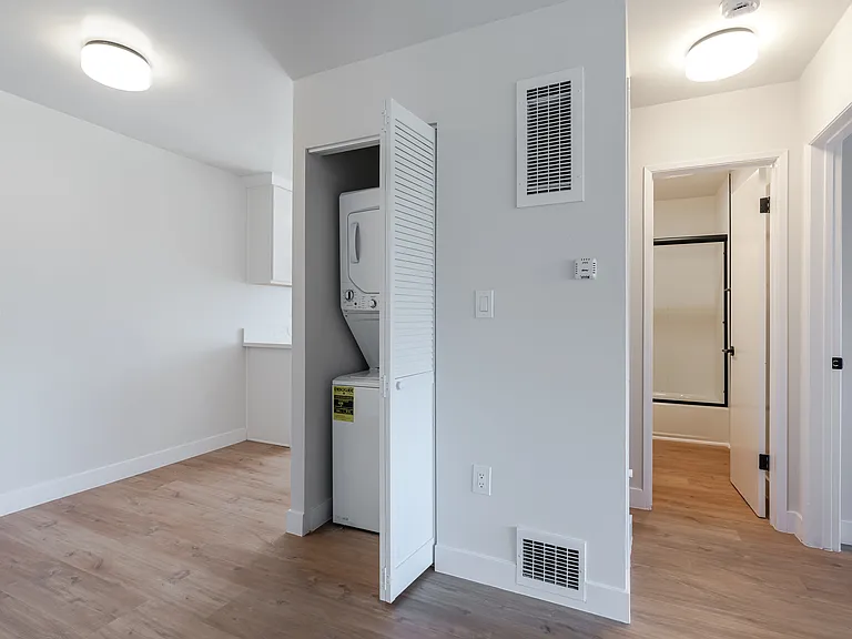2622 S Hobart Blvd #14 — Photo 12