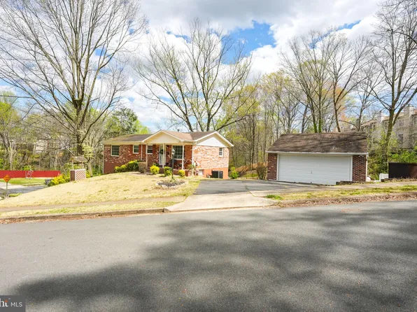 14810 Edgewater Dr, Woodbridge, VA 22193
