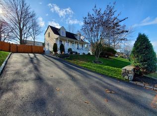 185 Horizon Way, Fall River, MA 02720