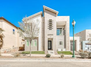 416 S Festival Dr, El Paso, TX 79912