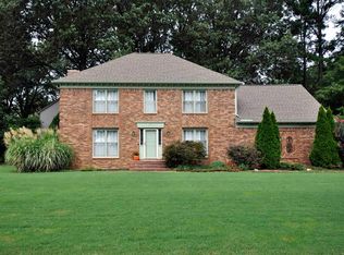 599 Queen Oak St, Collierville, TN 38017