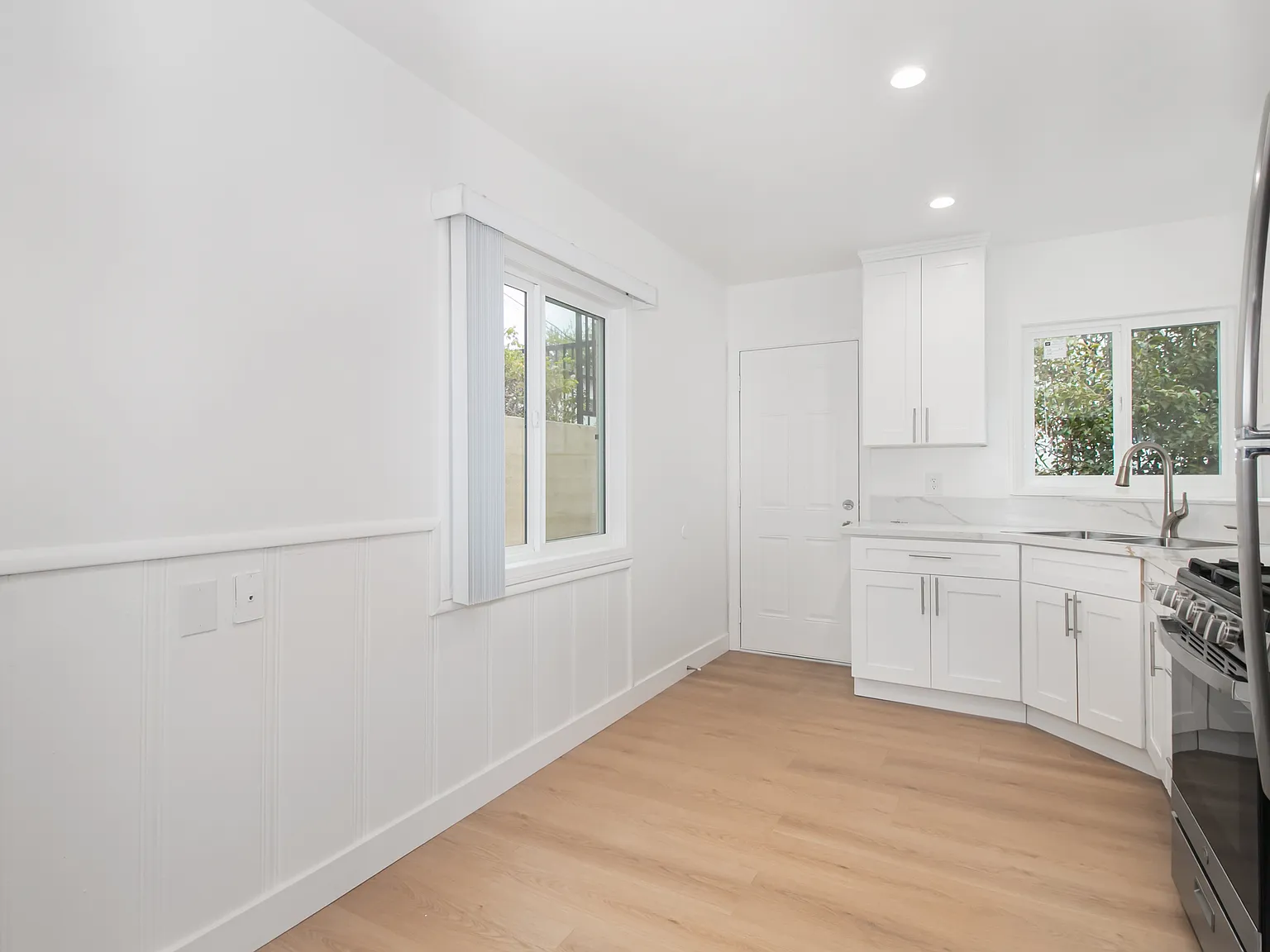 1 bed, 750 sqft, $2,500 — Photo 3